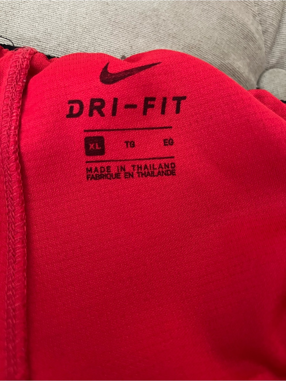 Nike Men’s Elite Red Basketball Shorts size XL - Picture 5 of 5